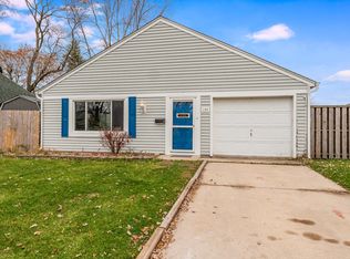 134 Braeburn Rd, Montgomery, IL 60538