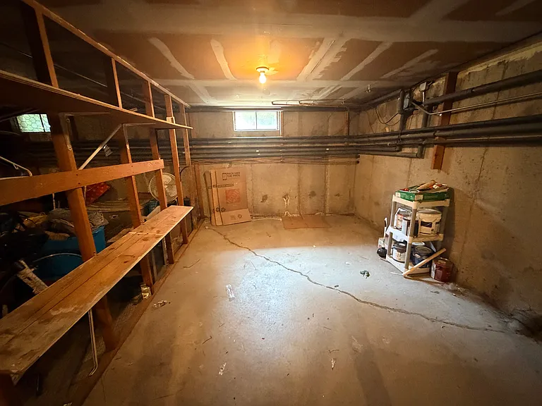 454 E Center St #4 — Photo 6