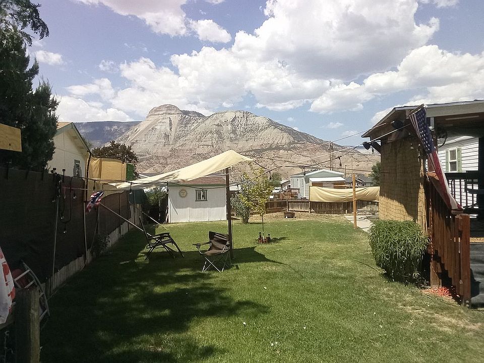 1st image of 19 W Emerald Ln