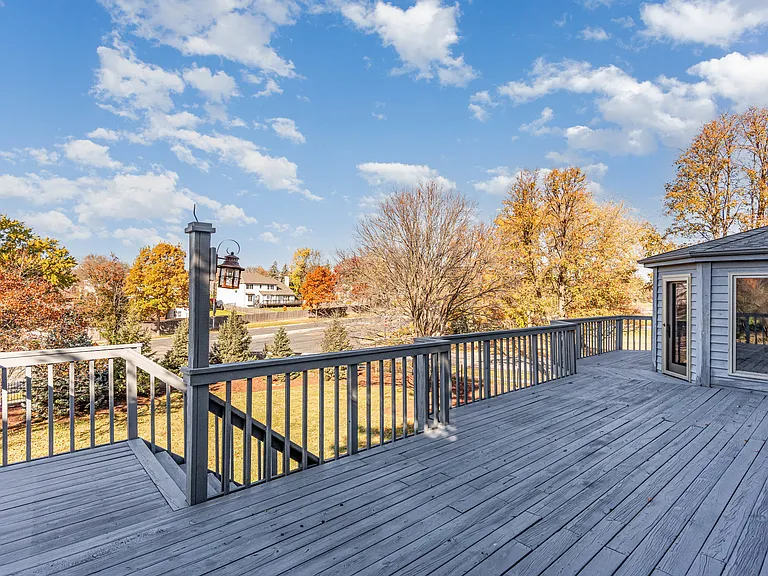 841 Turnbridge Cir — Photo 33