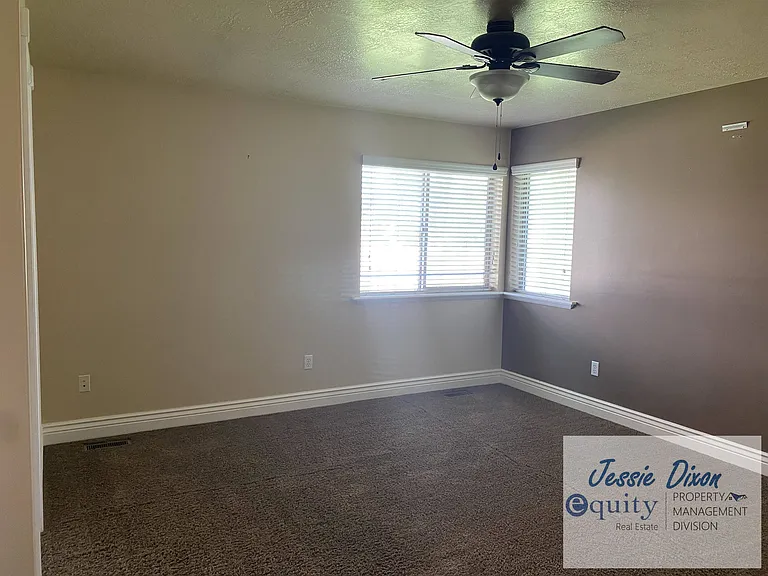 2747 S 1475 W — Photo 6