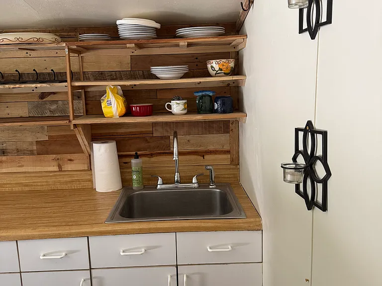 Cottage-core open shelving