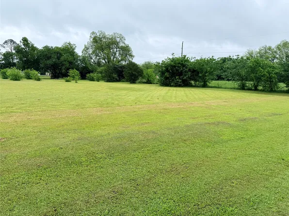 N Porch St, Tioga, TX 76271