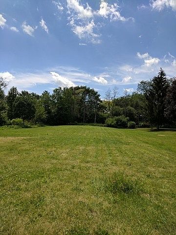2nd image of 437 Fox Glove Ln