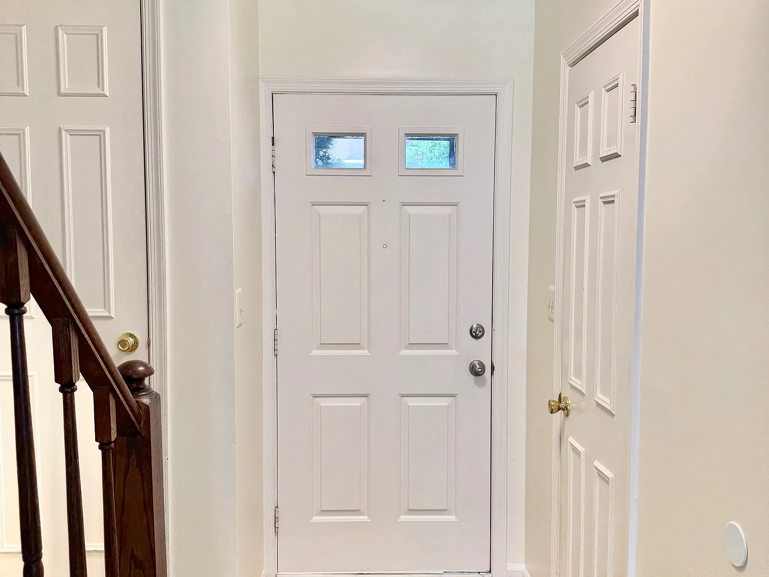 4 bed, 3.5 bath, 1408 sqft, $2,975 — Photo 3