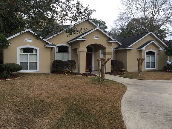4th image of 3509 Redwood Ln