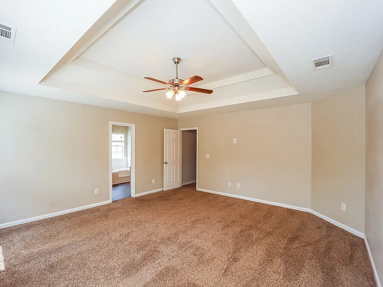 2615 Thunder Basin Way — Photo 10