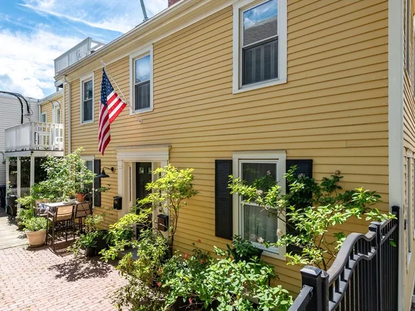 89 School St #2, Charlestown, MA 02129