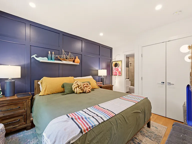 1221 Oates St NE #B — Photo 1