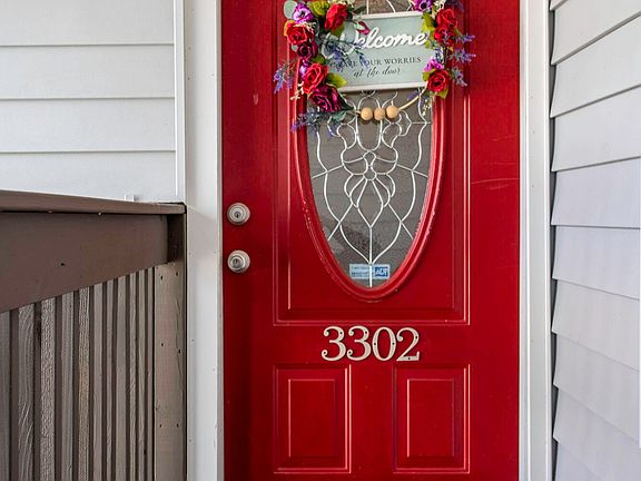 2414 Lake Park 10
