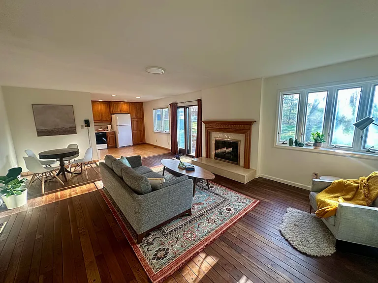 242 Ranchmoor Trl — Photo 5