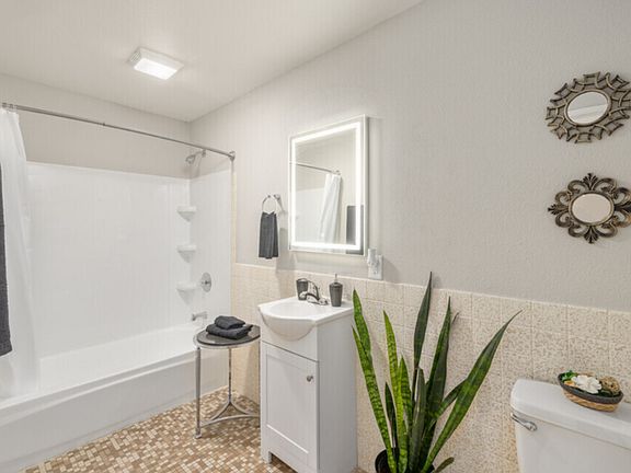 4th image of 1250 El Cajon Blvd #212