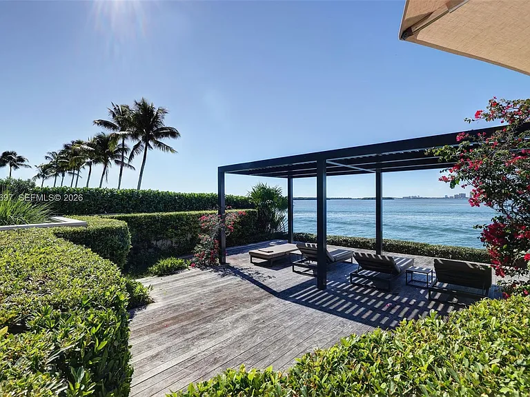 5245 Fisher Island Dr #5245 — Photo 70