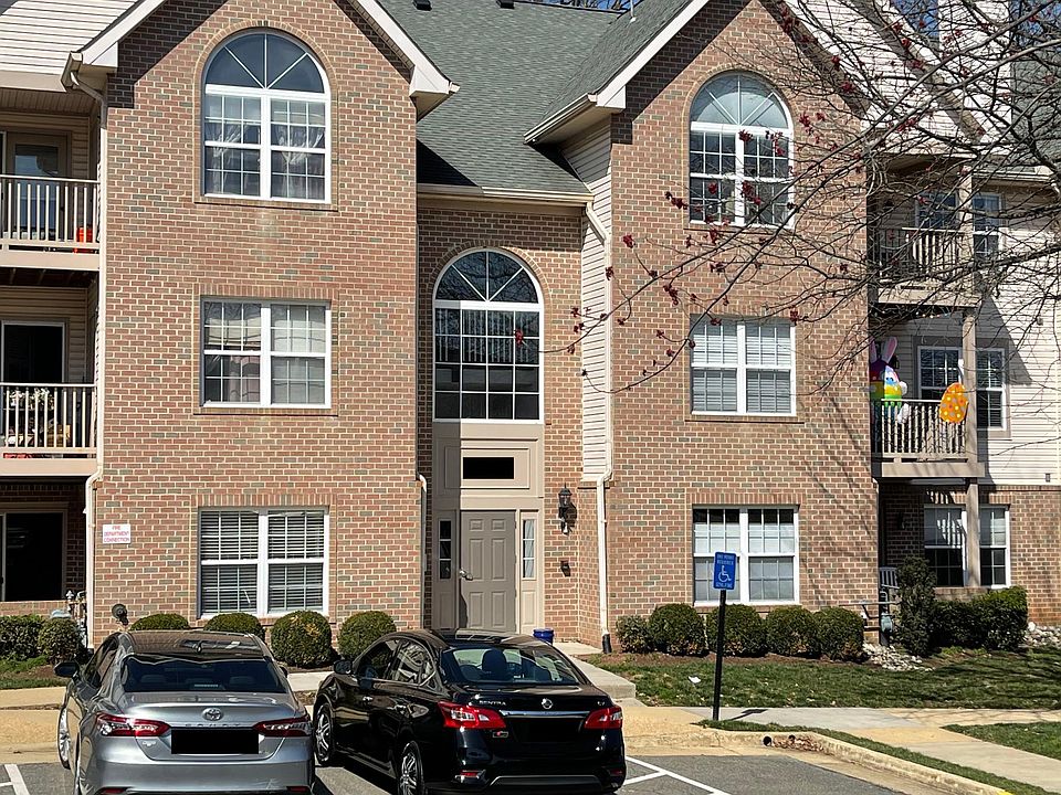 1st image of 4162 Monument Ct #303