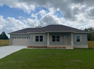 8195 Shooter Ln, Laurel Hill, FL 32567