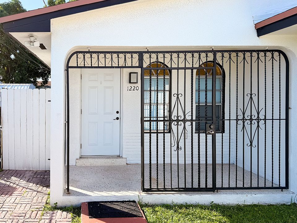 Front entrance porch