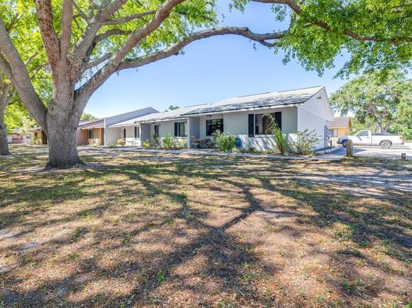 2237 Bordeau Ct, Auburndale, FL 33823