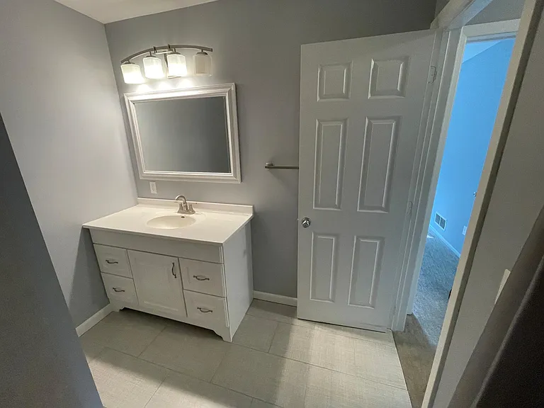 Upstairs bathroom.
