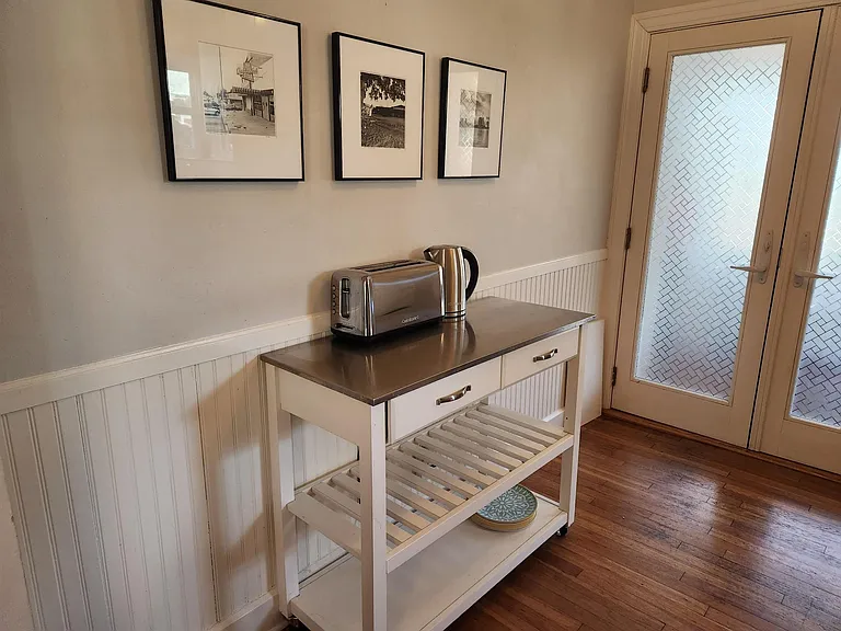4214 Bellvue Ave — Photo 18