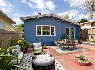2557 Damuth St, Oakland, CA
