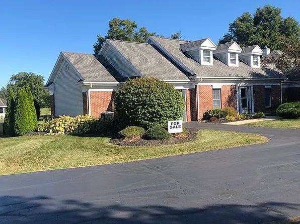 52 Town & Country Dr, Tiffin, OH 44883