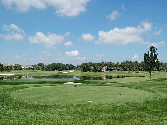 Golf Club View_Membership Required