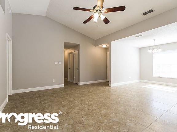 3rd image of 2617 Ginger Mill Blvd