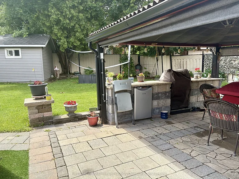 2 Fingal Pl #UPPER — Photo 13