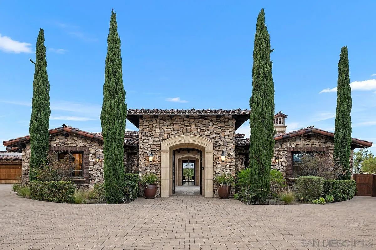 14958 Encendido, San Diego, CA 92127 | Zillow