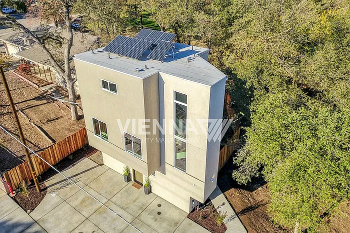 7437 Antelope Rd — Photo 4