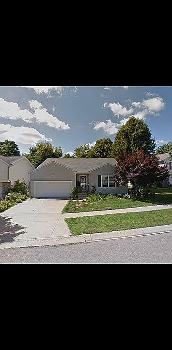 1st image of 1309 W Woodhill Dr
