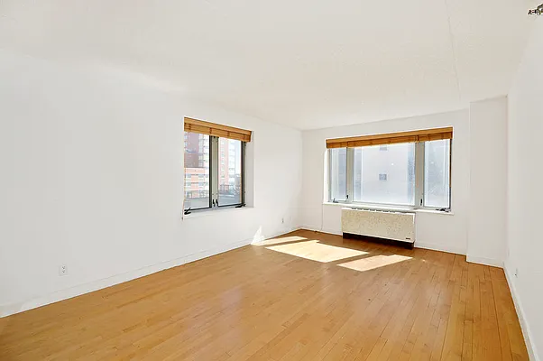 Rented by Compass | media 12