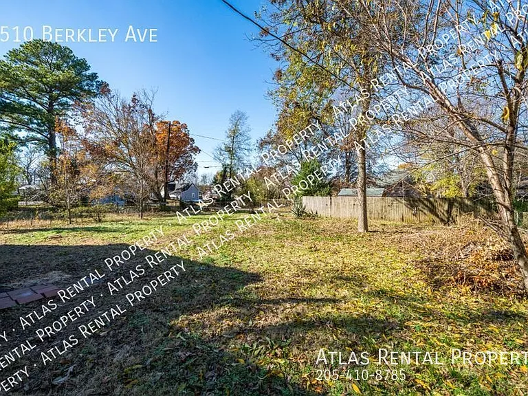 1510 Berkley Ave — Photo 3