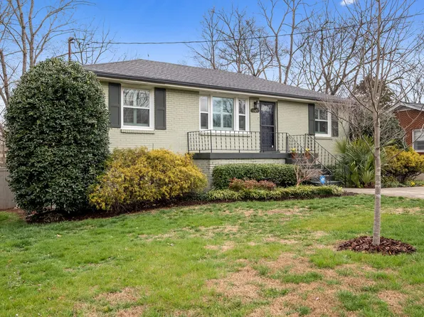 6423 Henry Ford Dr, Nashville, TN 37209