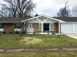 5005 Flamewood Dr, Saint Louis, MO 63129