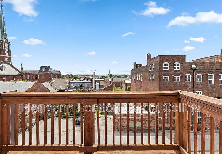 1708 S Tucker Blvd #C — Photo 12