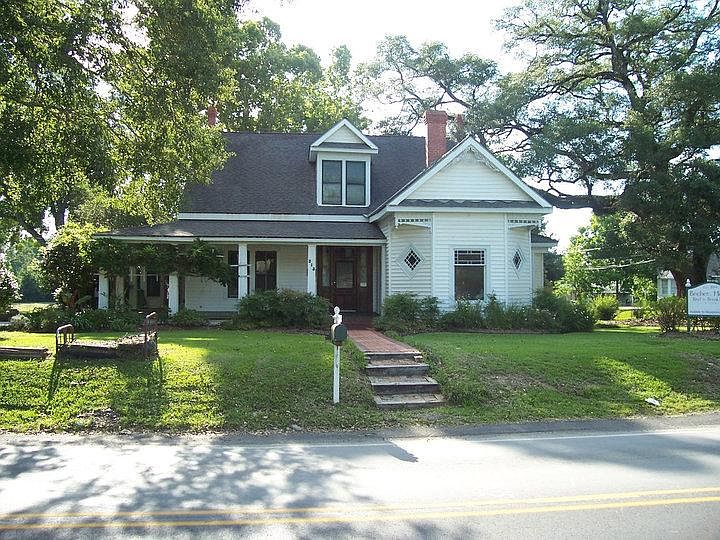 2nd image of 313 N Church St