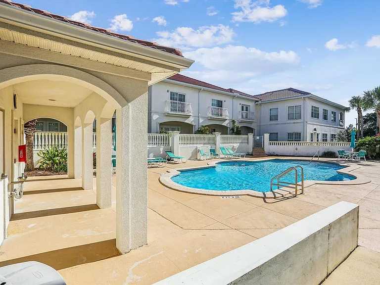 361 Royal Caribbean Ct #2-ID1253541P — Photo 28