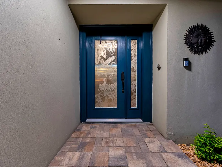 2420 Fairbanks Dr — Photo 3