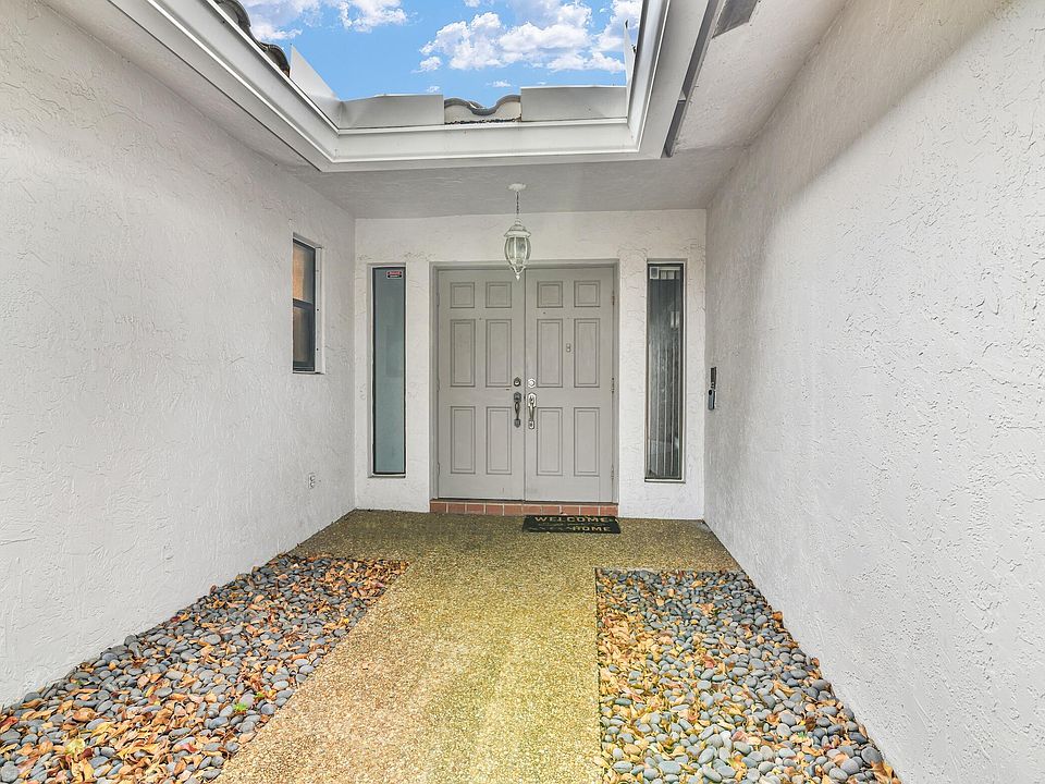 1st image of 7014 NW 38th Manor