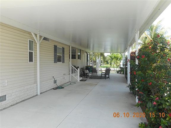 5th image of 750 Deauville Dr