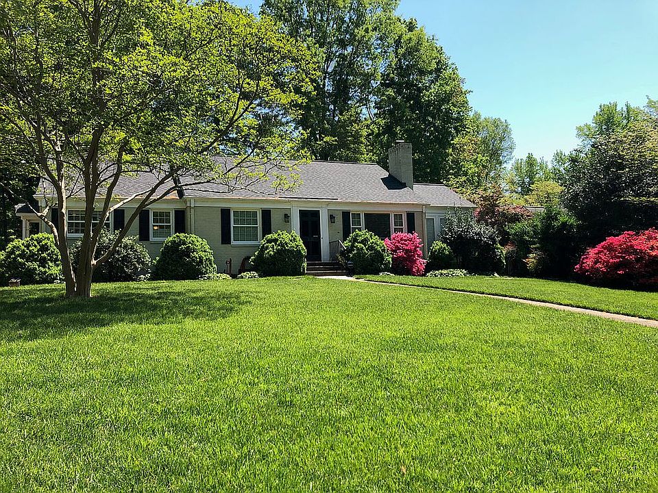 1st image of 106 E Avondale Dr