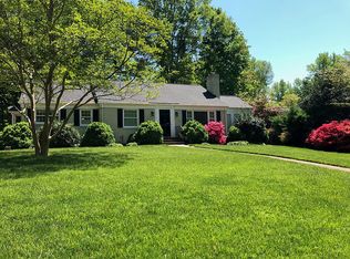 106 E Avondale Dr, Greensboro, NC 27403