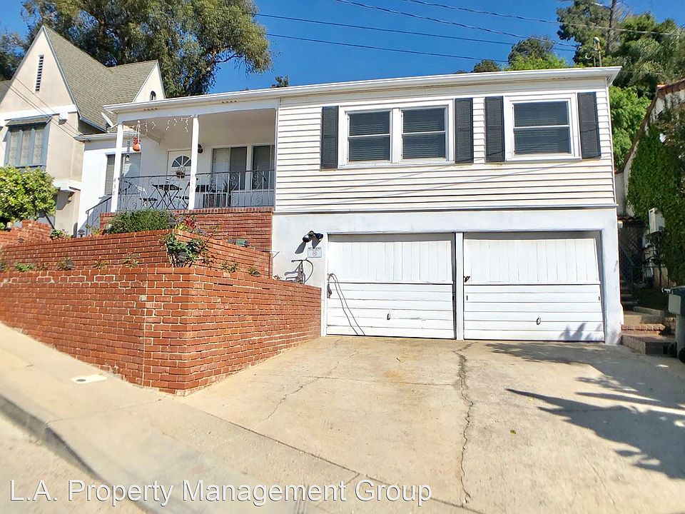 1st image of 436 Roads End St