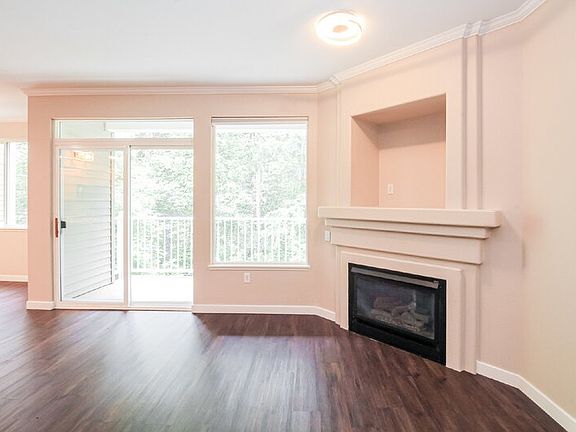 4th image of 25235 SE Klahanie Blvd APT A204