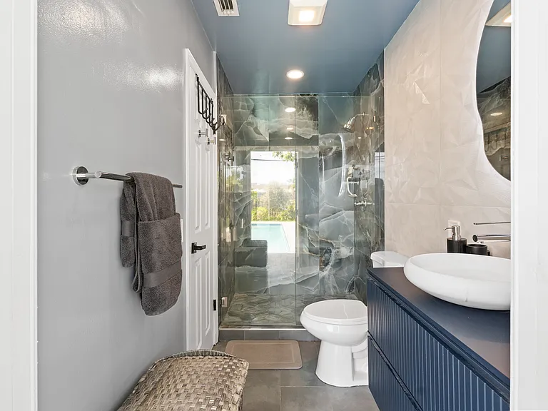 2820 SW 4th St — Photo 22