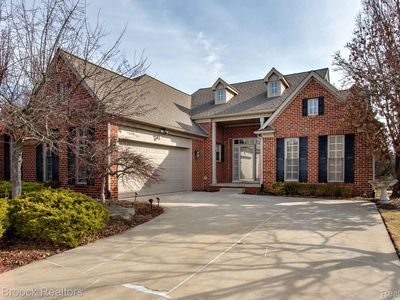29072 Eastman Trl, Novi, MI, 48377