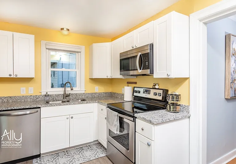1304 Belleview Ave #1 — Photo 42