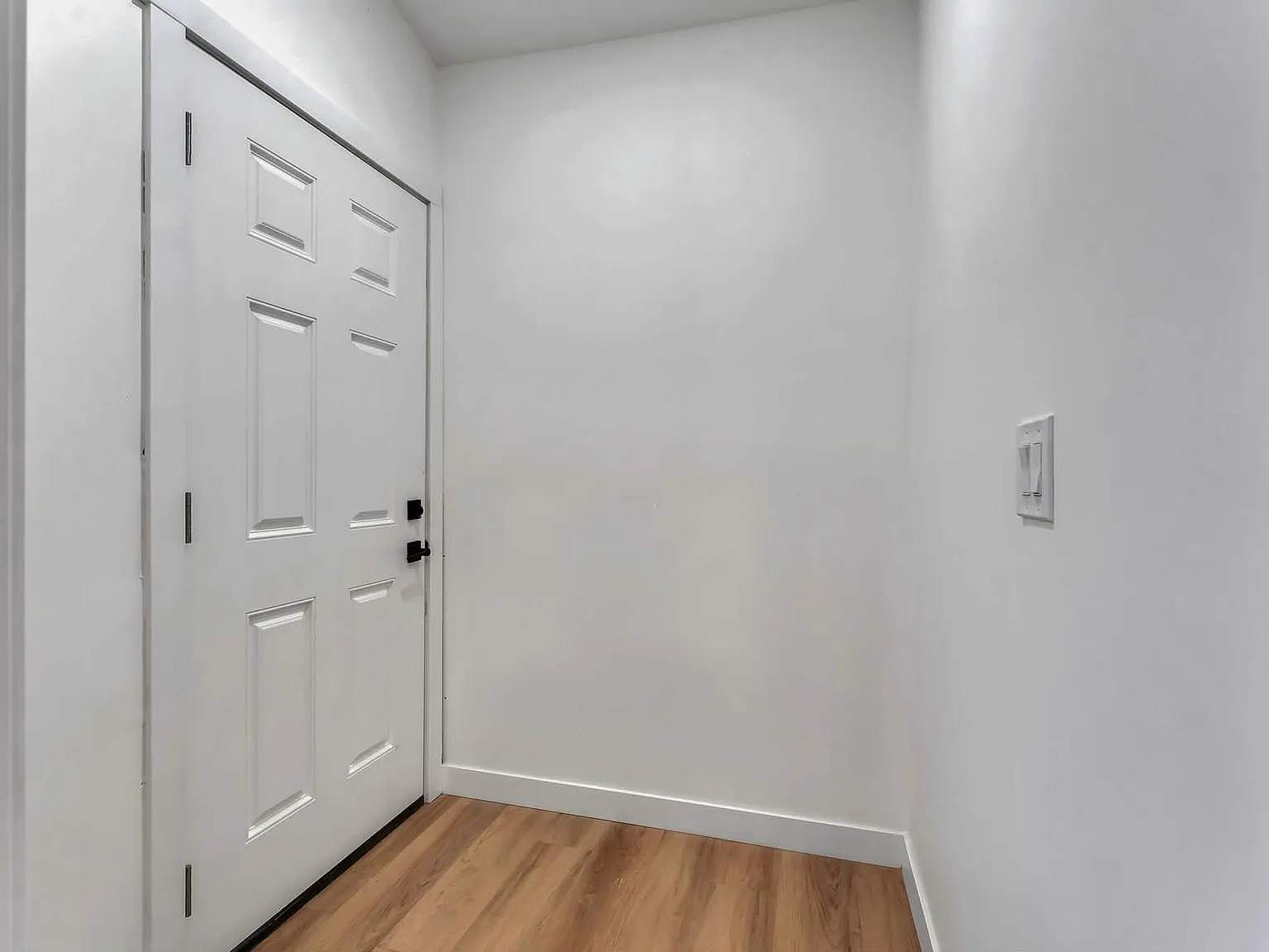 2 bed, 800 sqft, $1,350 — Photo 4