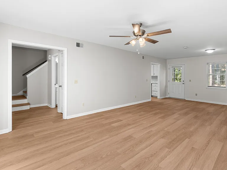 453 Brannen Dr #5 — Photo 8